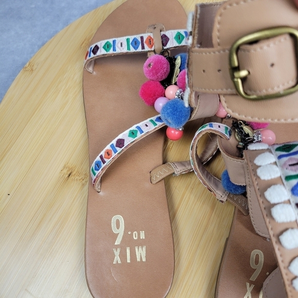 Mix No 6 Pompom Boho Fun Colorful beach comfy lightweight sandal Size 8‎ Women - Picture 10 of 14